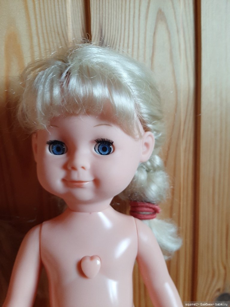 Сравнение игровых кукол Весна и Карапуз