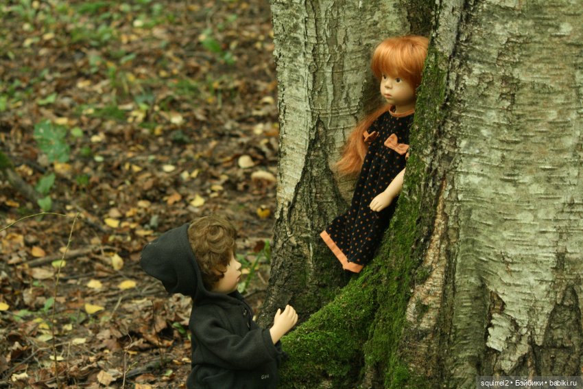 Осень, дождями шаркая, в гости ко мне пришла