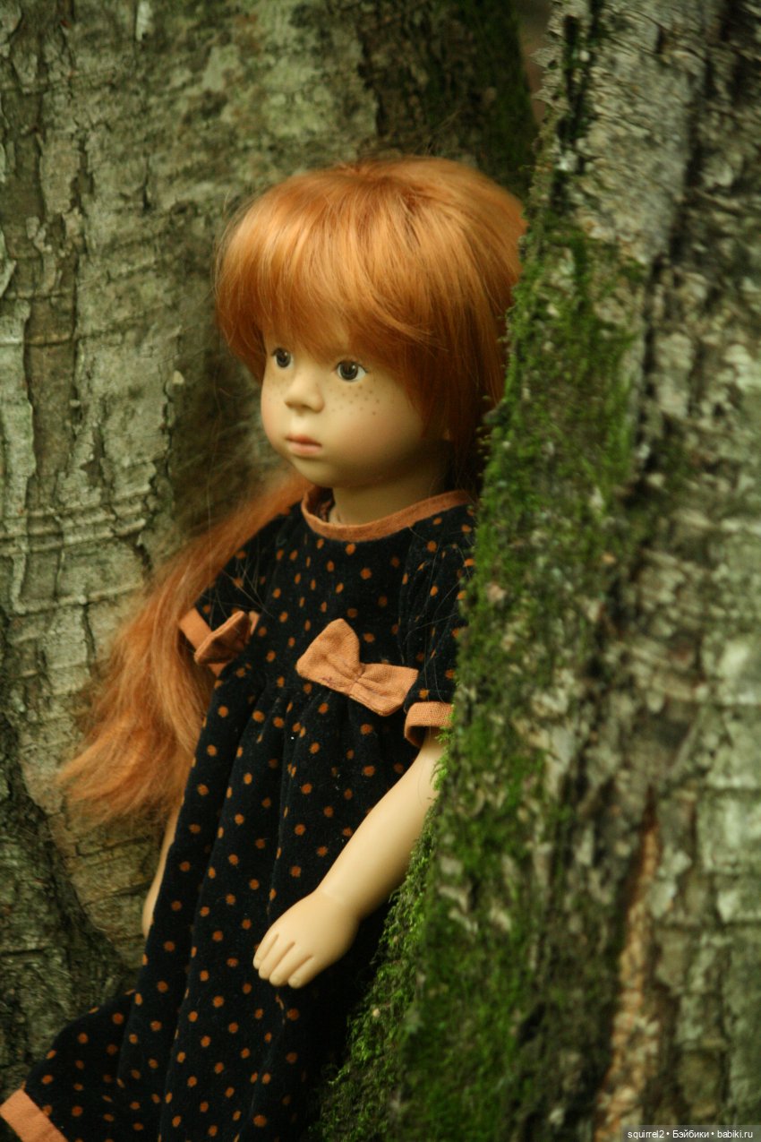 Осень, дождями шаркая, в гости ко мне пришла