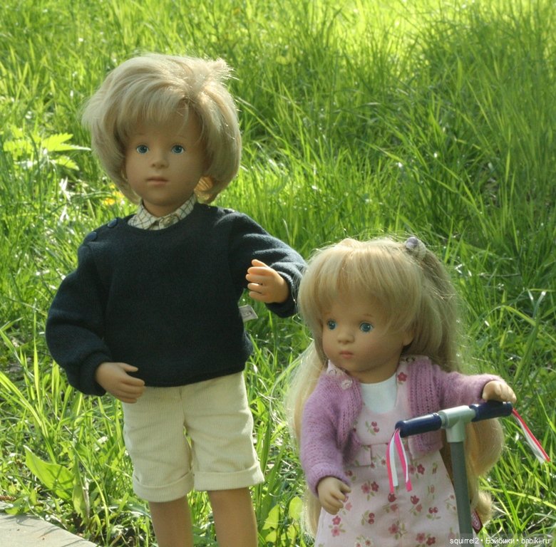 Майская прогулка. Тара и старший брат (фото 8)