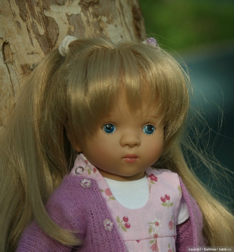 Майская прогулка. Тара и старший брат