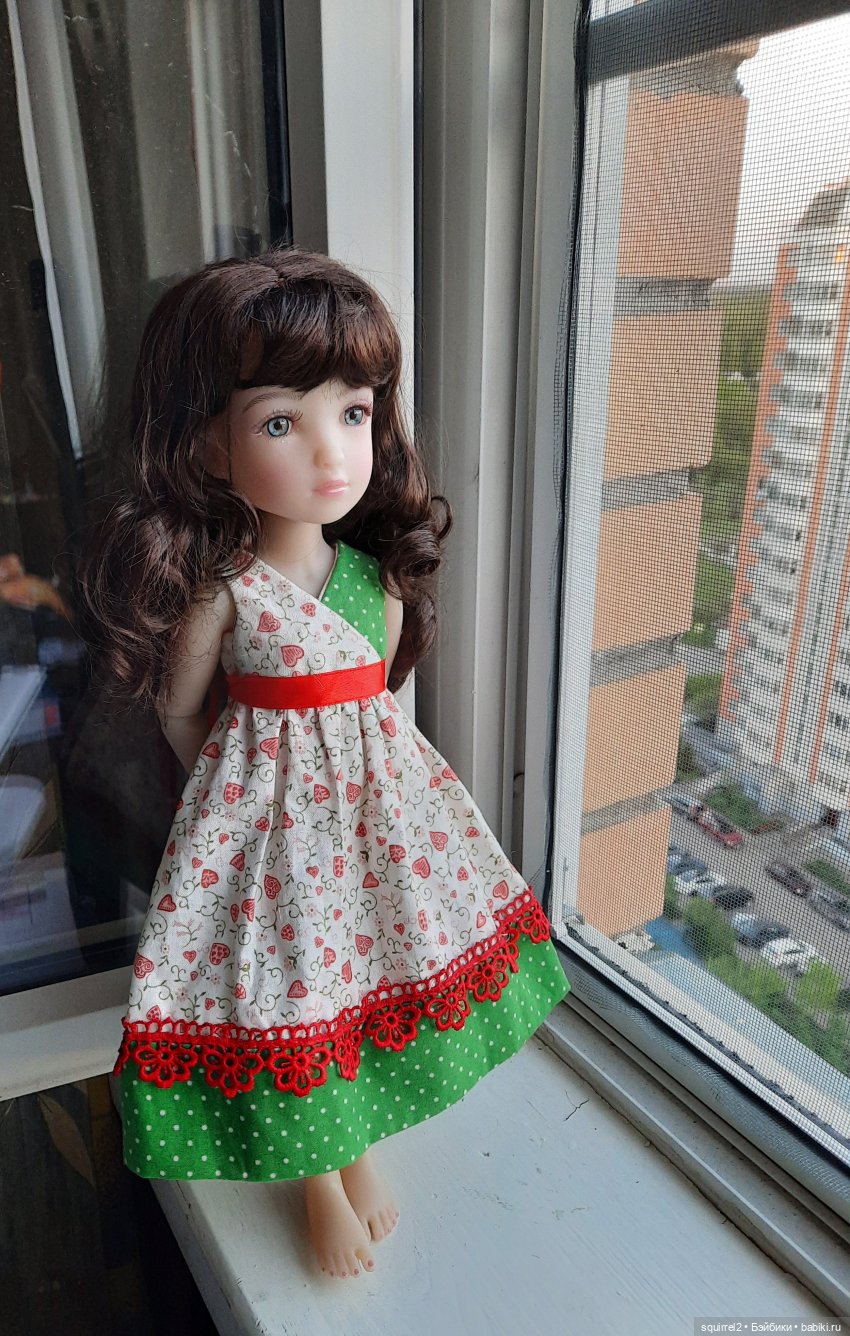 Рубина — Куклы Ruby Red (Руби Ред) Fashion Friends: Siblies (фото 6)