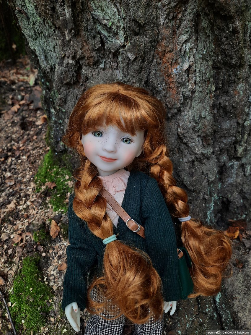 Прогулка с Александрой — Куклы Ruby Red (Руби Ред) Fashion Friends: Siblies (фото 6)