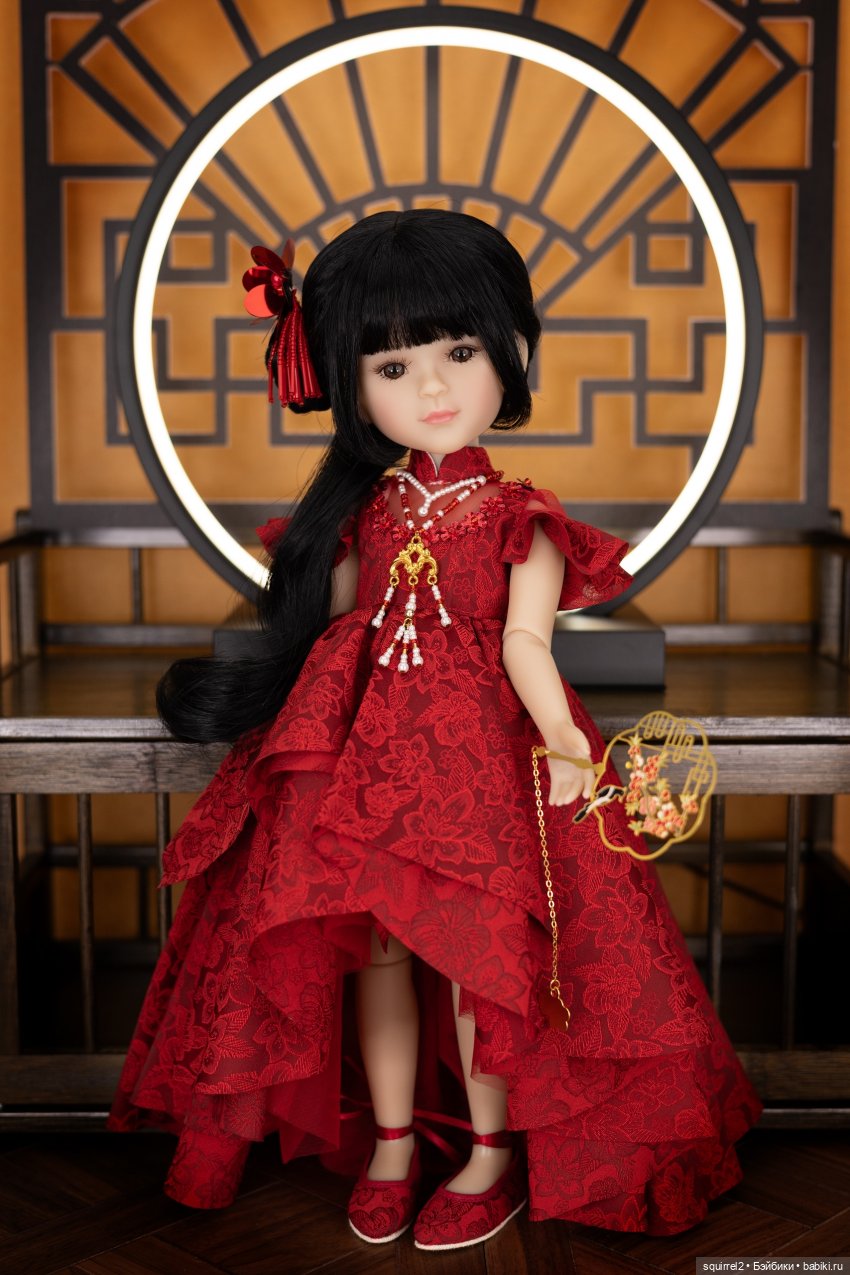 Куклы Руби Ред 37 см за 2025 год