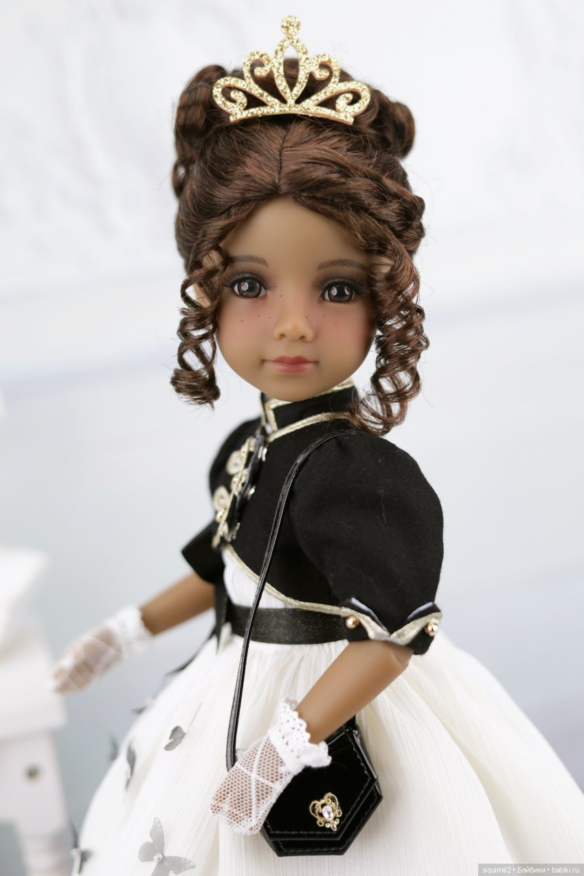 Куклы Руби Ред 37 см за 2025 год