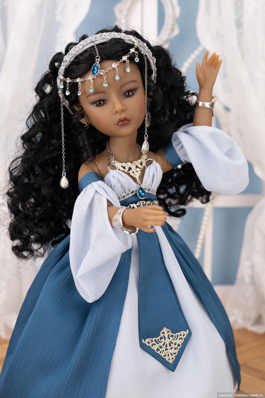 Куклы Руби Ред 37 см за 2025 год