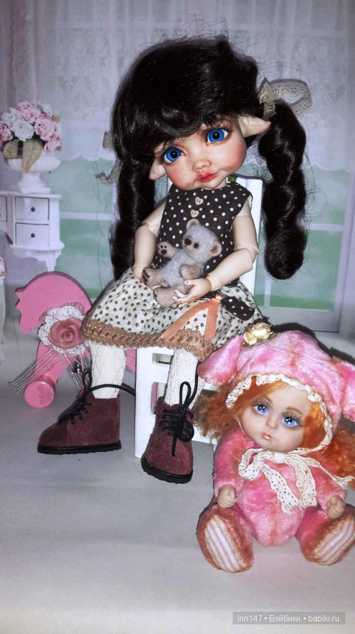 Показ мод, сегодня, только платья моего изготовления). Модель Ромашка