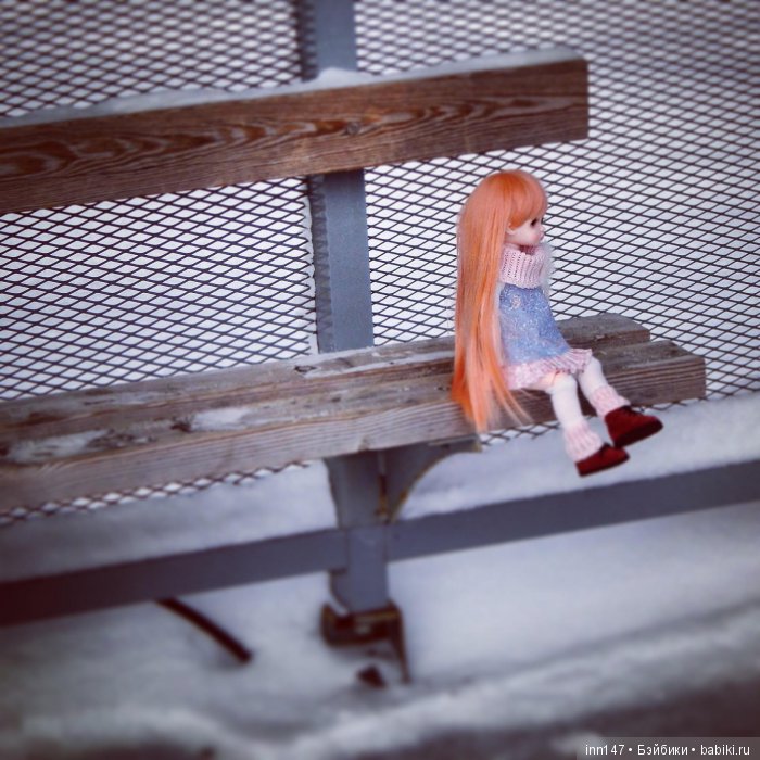 Меня девочка ждала на остановке в г. Зеленогорске, близ Санкт-Петербурга (фото 6)