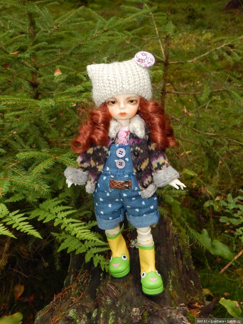 Осень. Мы в пригороде Санкт-Петербурга с Вивиан вышли на прогулку