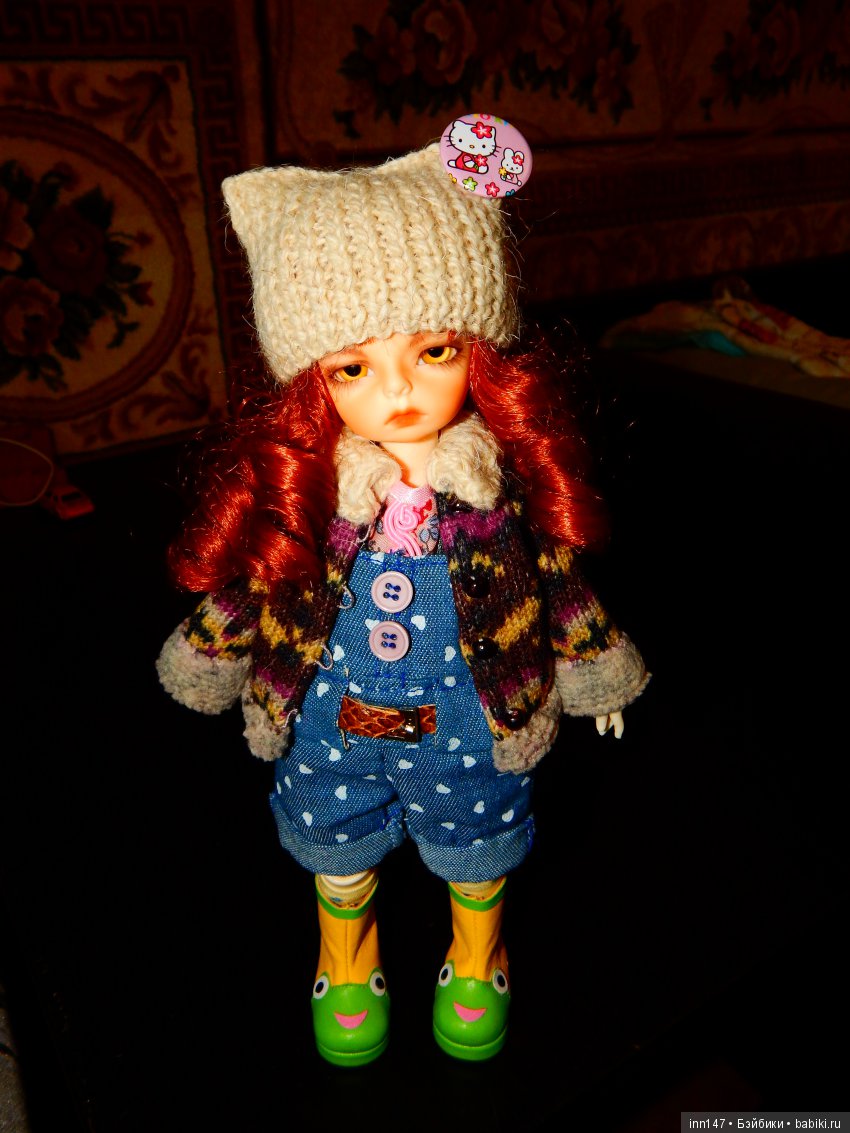 Осень. Мы в пригороде Санкт-Петербурга с Вивиан вышли на прогулку