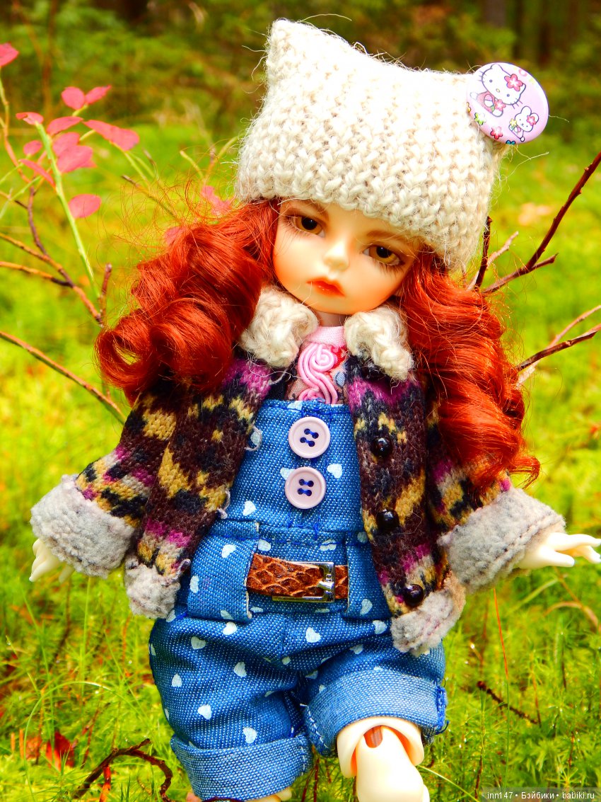 Осень. Мы в пригороде Санкт-Петербурга с Вивиан вышли на прогулку