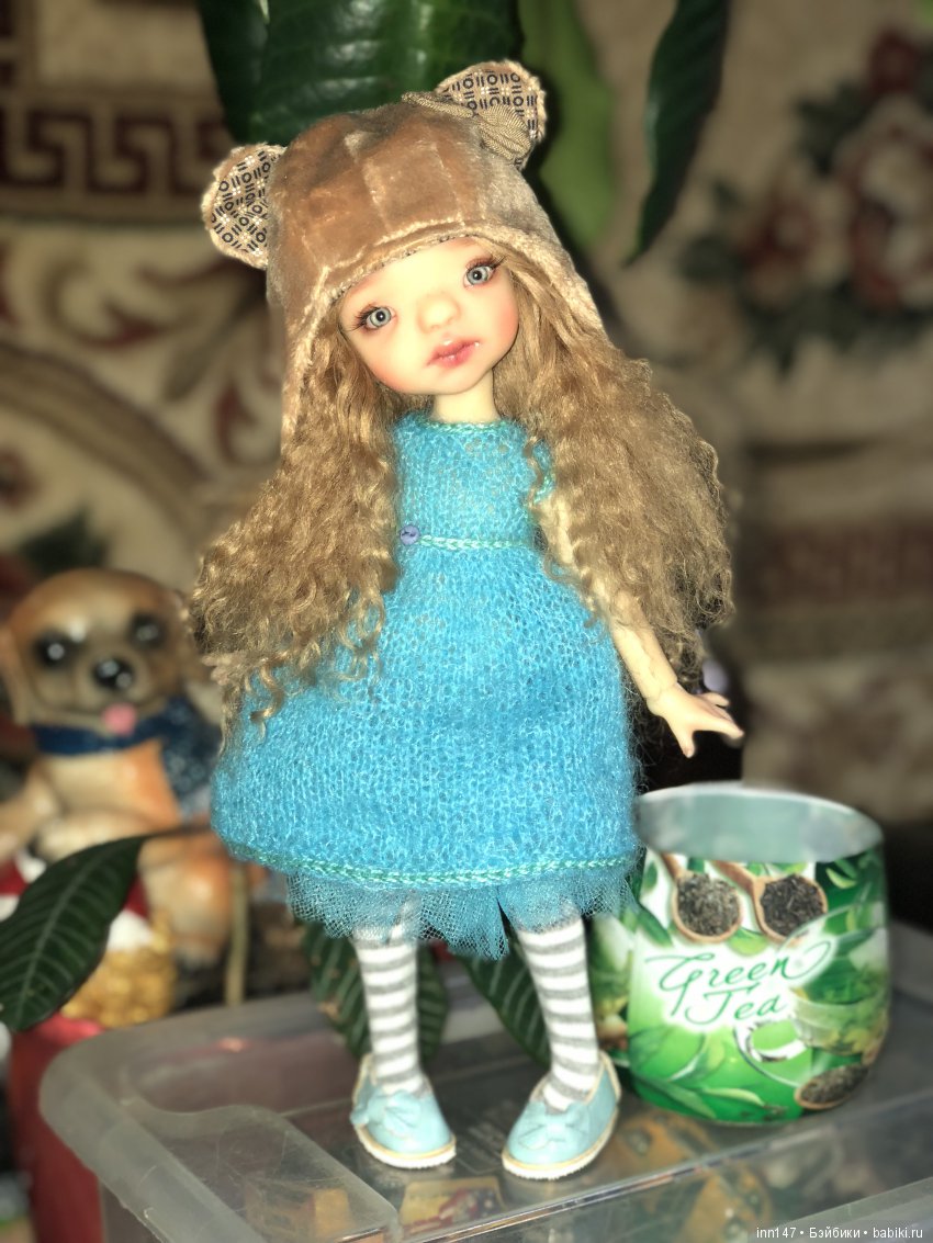 Juju и Фиби всех поздравляют с Рождеством