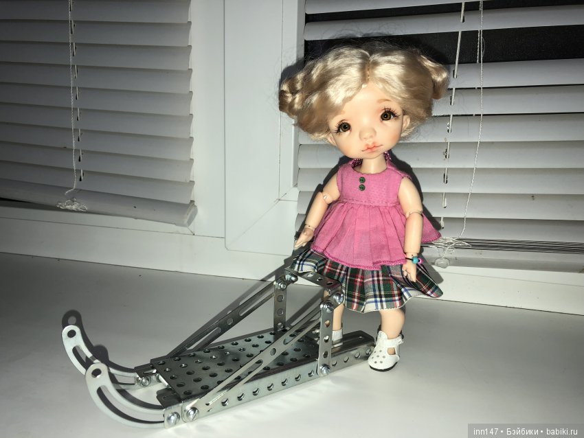 Сын сделал санки — Аксессуары для кукол своими руками: идеи
