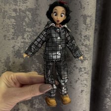 Блестящий костюм на пижамок и Жу