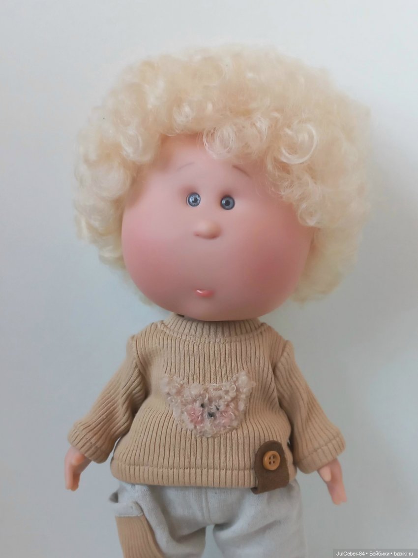 Весёлая троица — Куклы Nines d'Onil (Нинес): Миа (Mia) (фото 8)