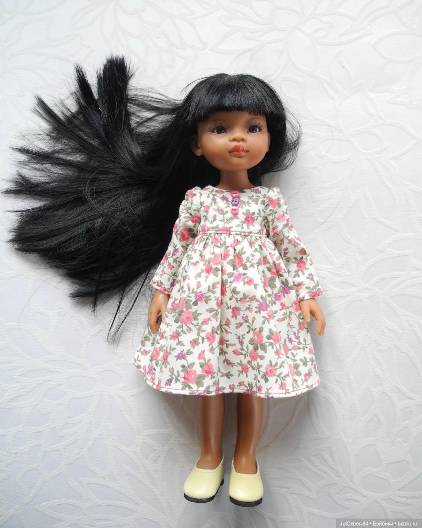 МК N2 Платье на Paola Reina с длинным рукавом