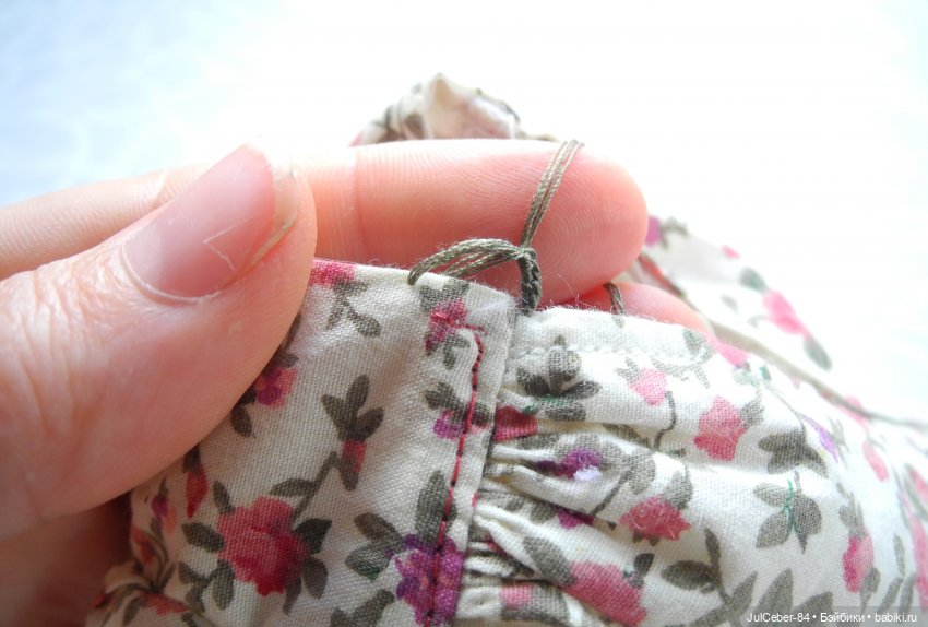 МК N2 Платье на Paola Reina с длинным рукавом