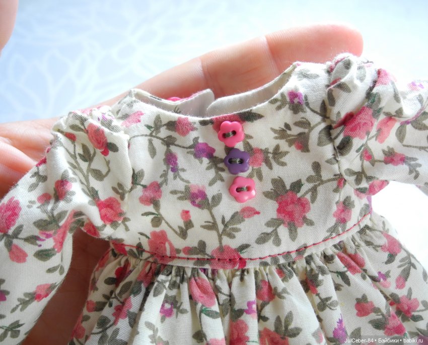 МК N2 Платье на Paola Reina с длинным рукавом