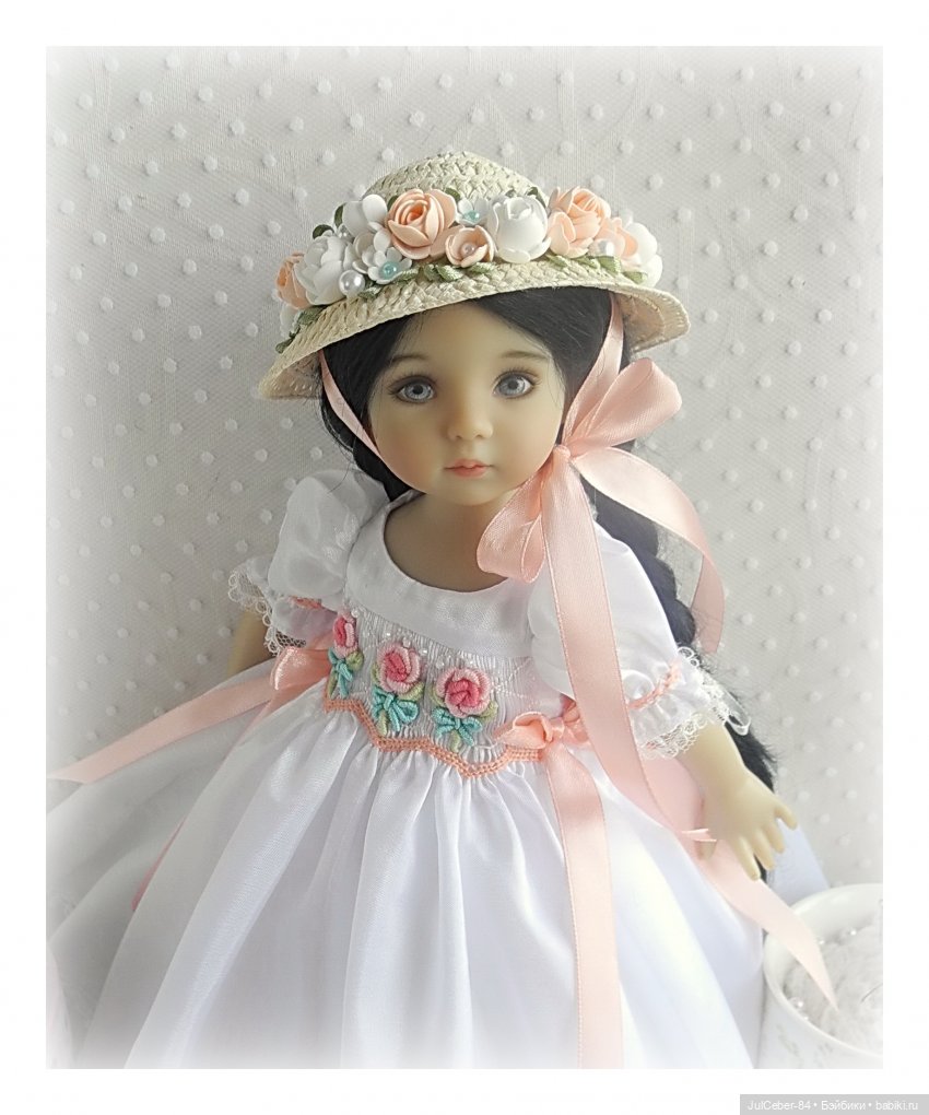 Вышивка смоки в нарядах для Little Darling