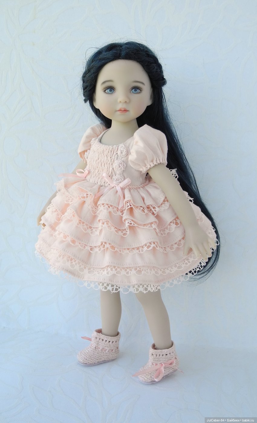 Вышивка смоки в нарядах для Little Darling