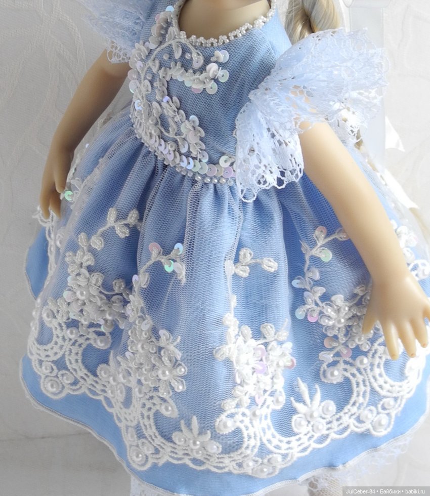 Кружево на сетке в нарядах Little Darling
