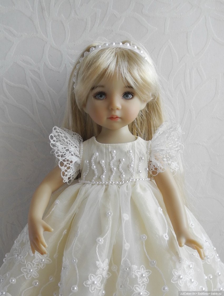 Кружево на сетке в нарядах Little Darling