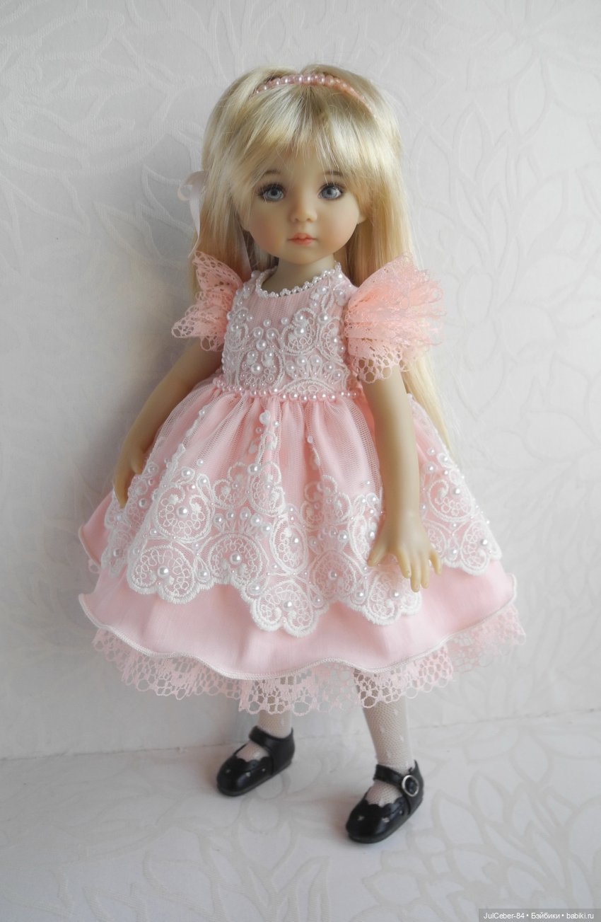 Кружево на сетке в нарядах Little Darling