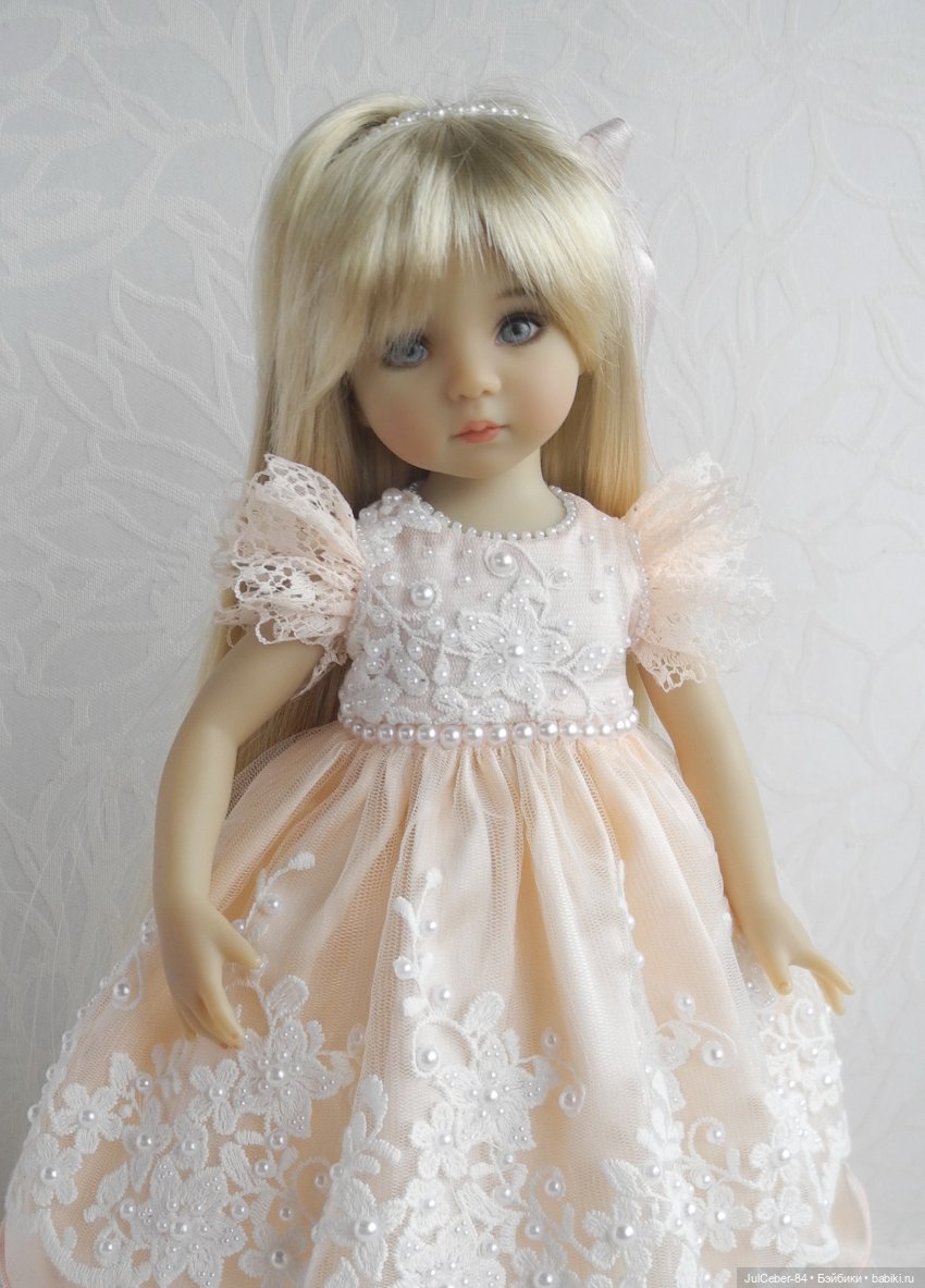 Кружево на сетке в нарядах Little Darling