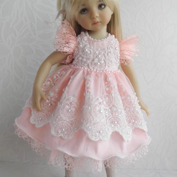 Кружево на сетке в нарядах Little Darling