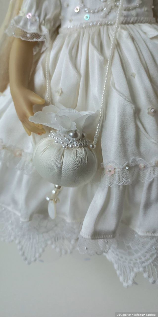 Наряд как со старинных картинок (фото 5)