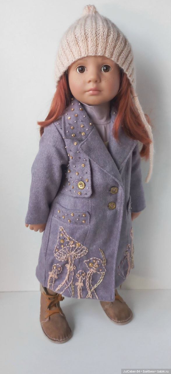 Снова пальто с грибной отделкой