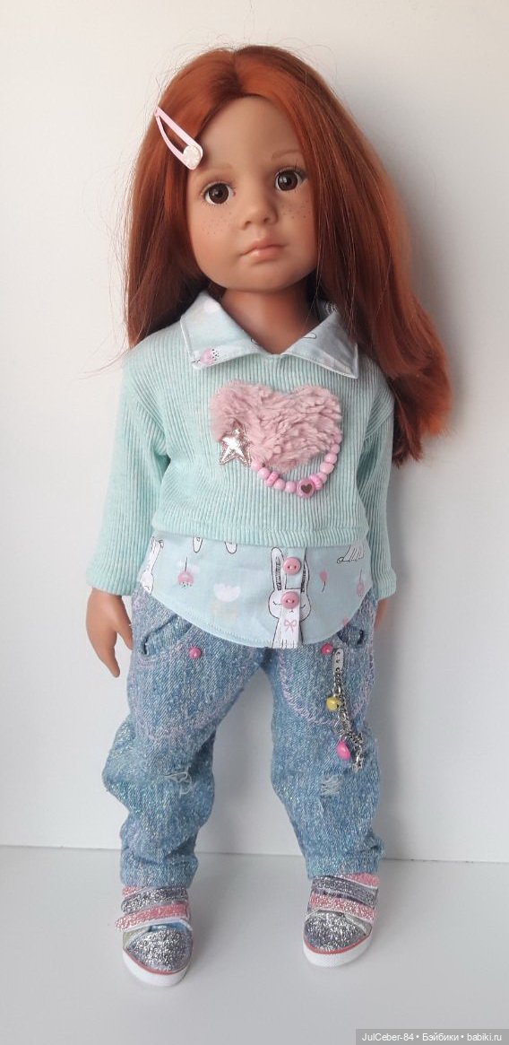 Один фасон костюма, а столько вариантов (фото 10)