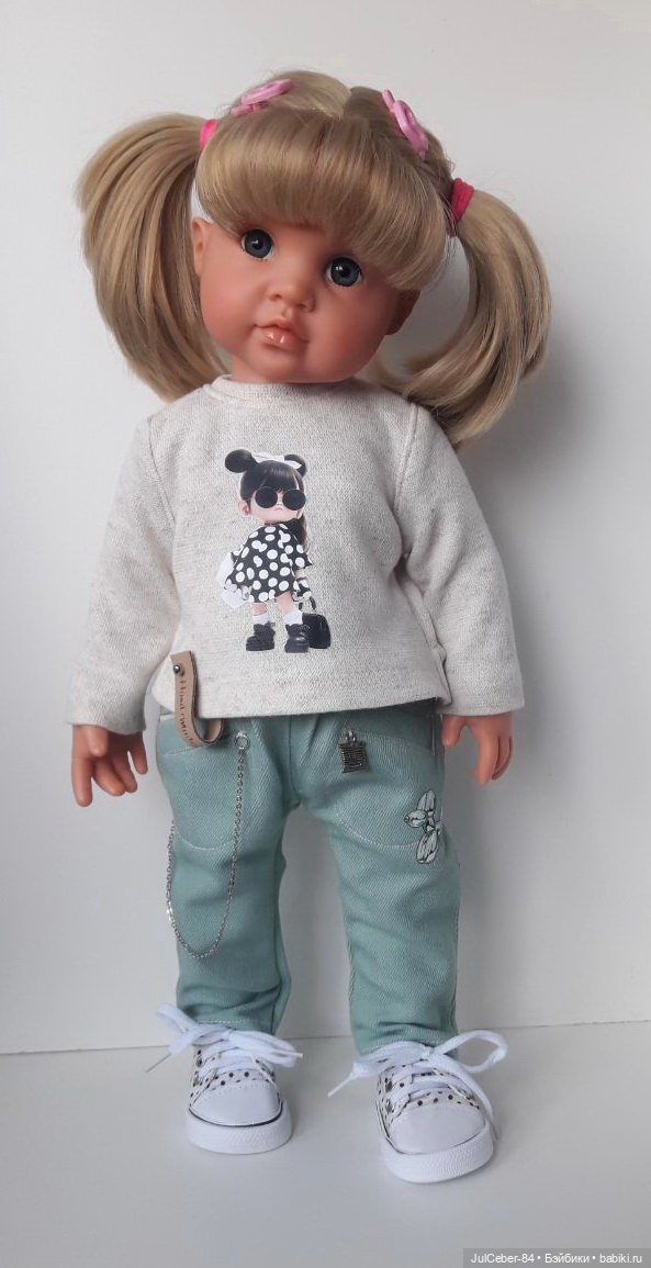 Щекастенькая гостья — Одежда и обувь для кукол своими руками: фото