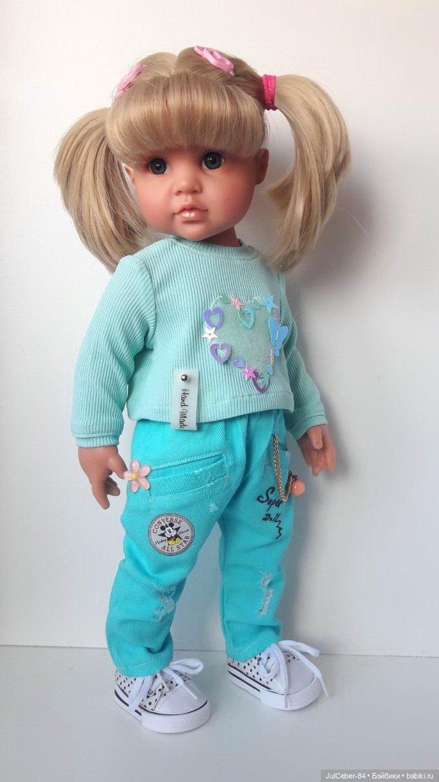 Щекастенькая гостья — Одежда и обувь для кукол своими руками: фото