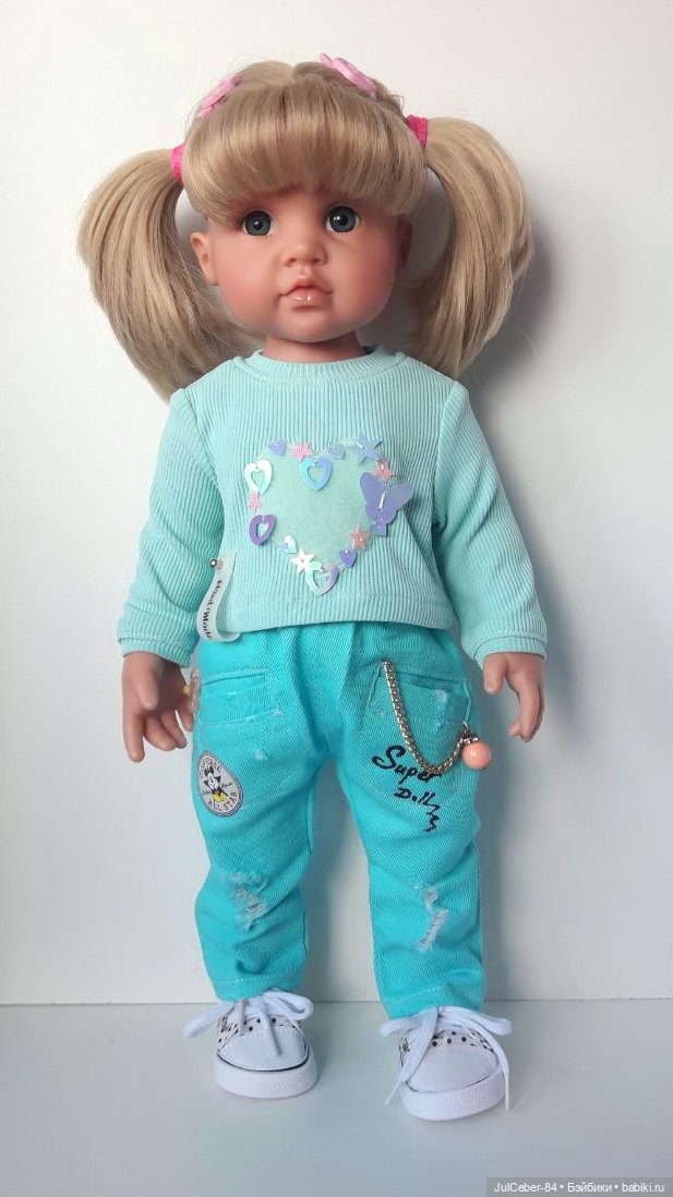 Щекастенькая гостья — Одежда и обувь для кукол своими руками: фото