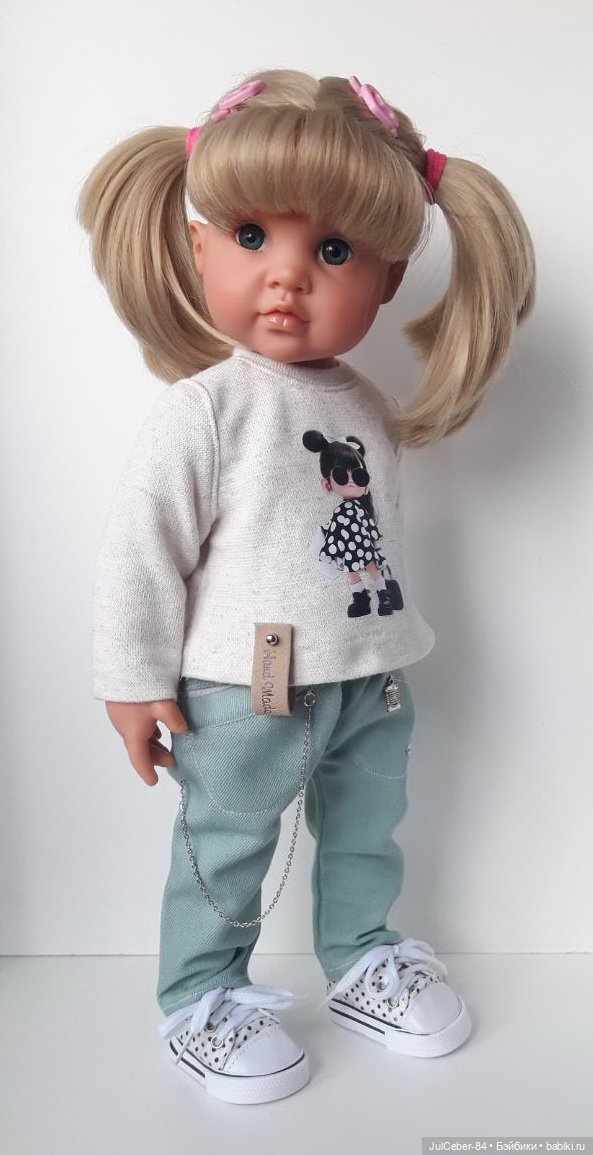 Щекастенькая гостья — Одежда и обувь для кукол своими руками: фото