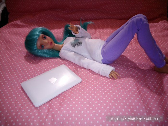 Лёгким движением руки озорница превращается...в мечтательницу (фото 5)