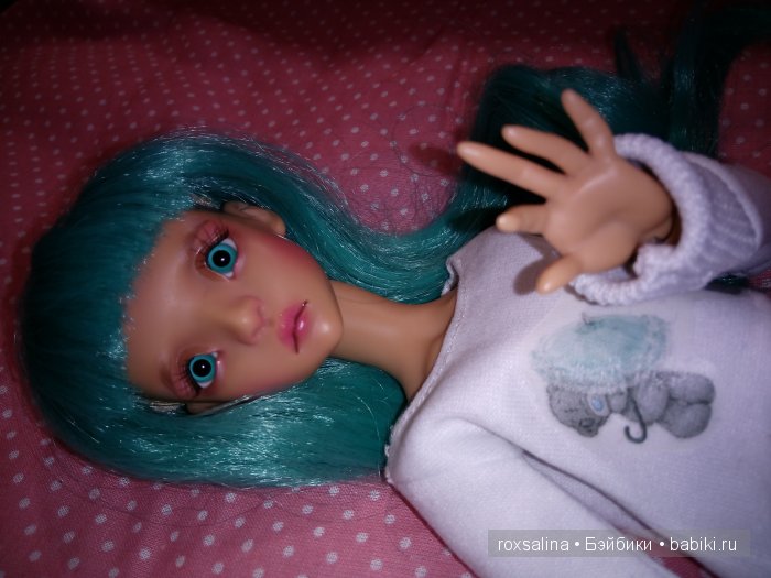 Лёгким движением руки озорница превращается...в мечтательницу (фото 7)