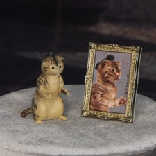 Кот самурай с портретом