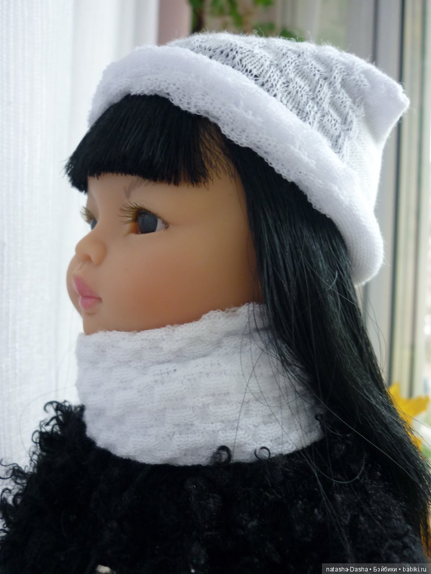 Носочки превращаются... в одежду для Паолочек (фото 9)