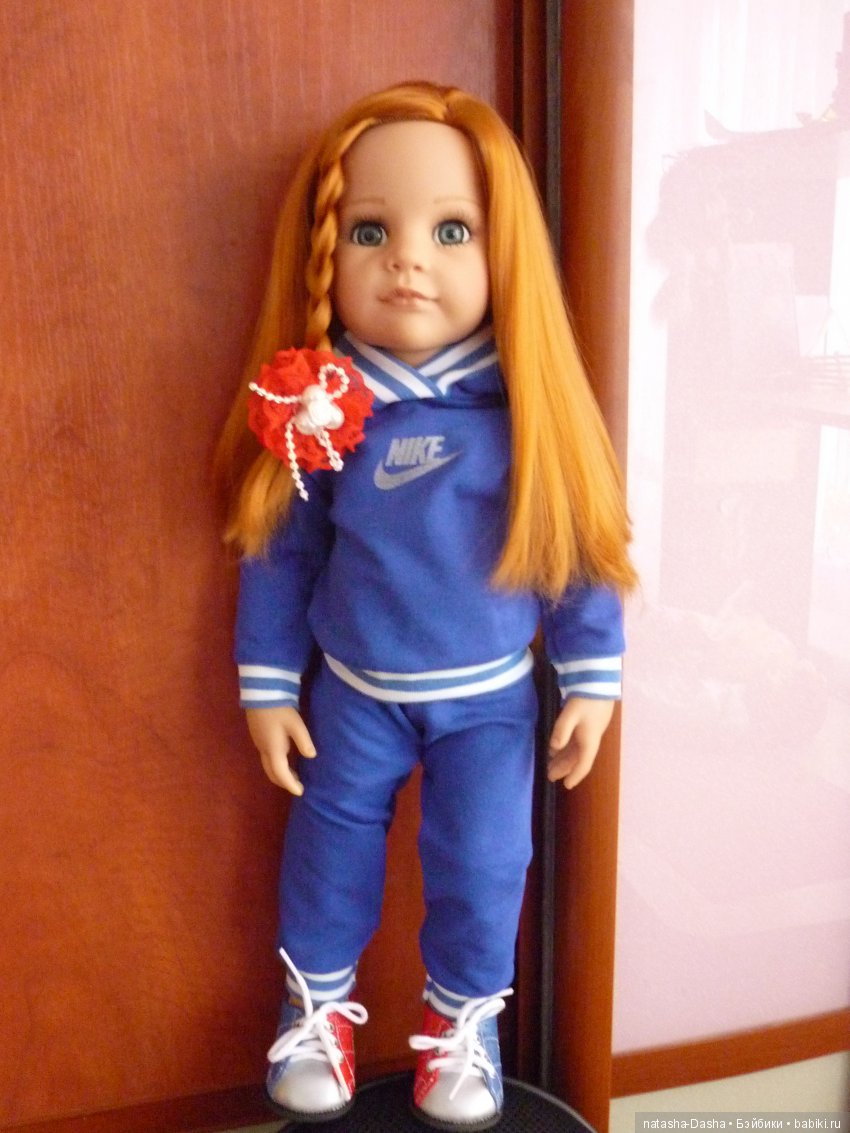 Мои девочки Готц получили посылочки, принарядились