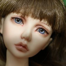 Любимая грустная Пчёлка