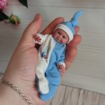 Силиконовый малыш 11 см.