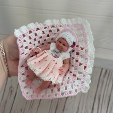 Силиконовая малышка 11 см