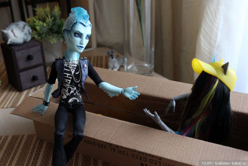 Кто в коробке 2 — Куклы Monster High и Ever After High: G1 (фото 4)