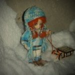 Снег. Вечер. Санки.