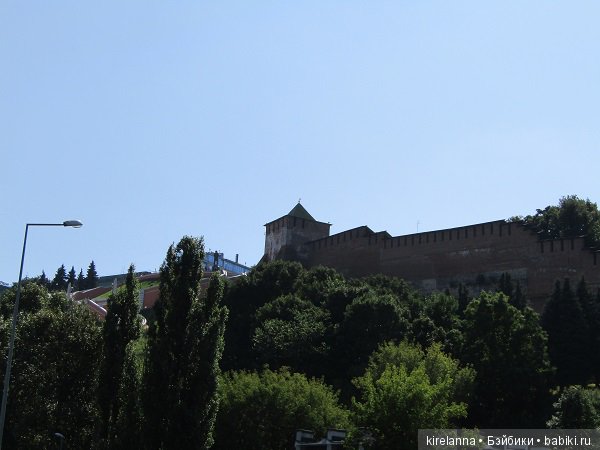 Два памятника влюблённым в небо - небольшая прогулка по Верхне-Волжской набережной