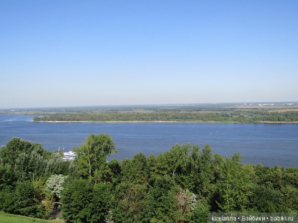 Два памятника влюблённым в небо - небольшая прогулка по Верхне-Волжской набережной