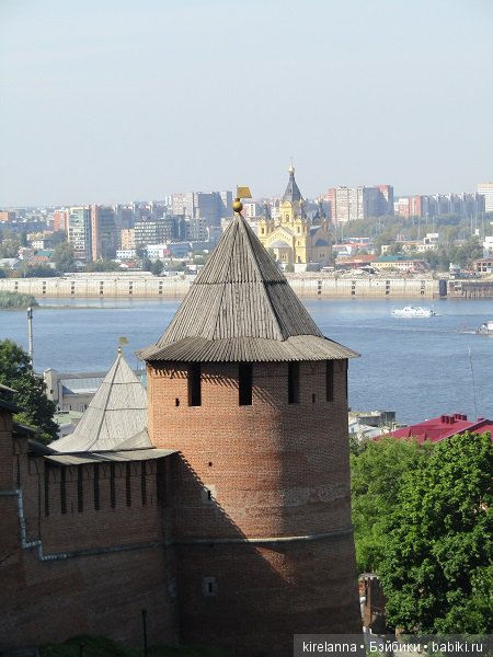 Два памятника влюблённым в небо - небольшая прогулка по Верхне-Волжской набережной