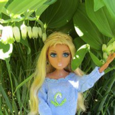 У весны глаза цвета неба